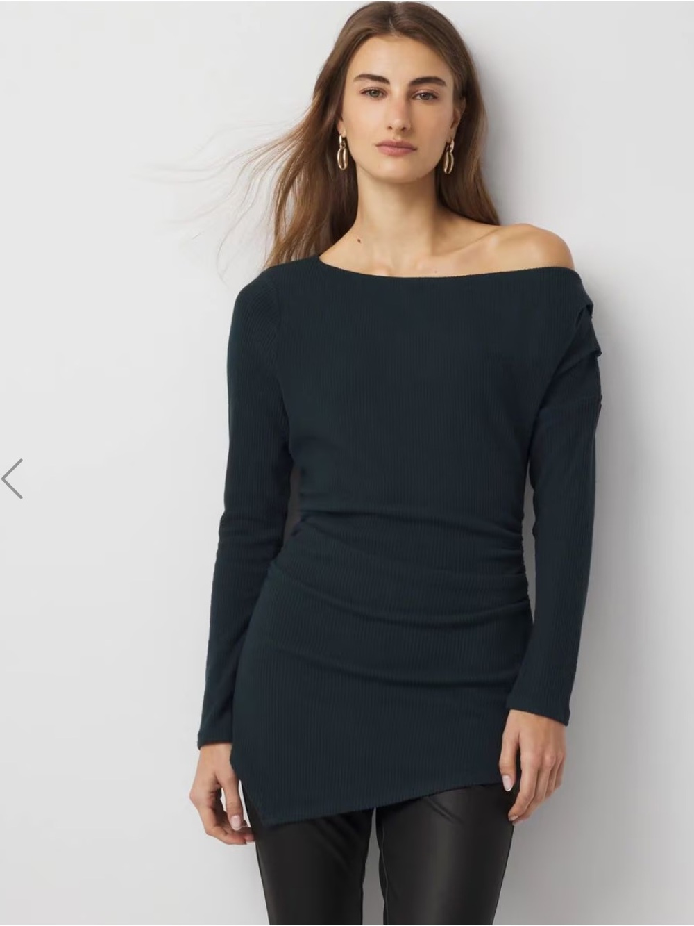 Asymmetrical Rib Snit Top